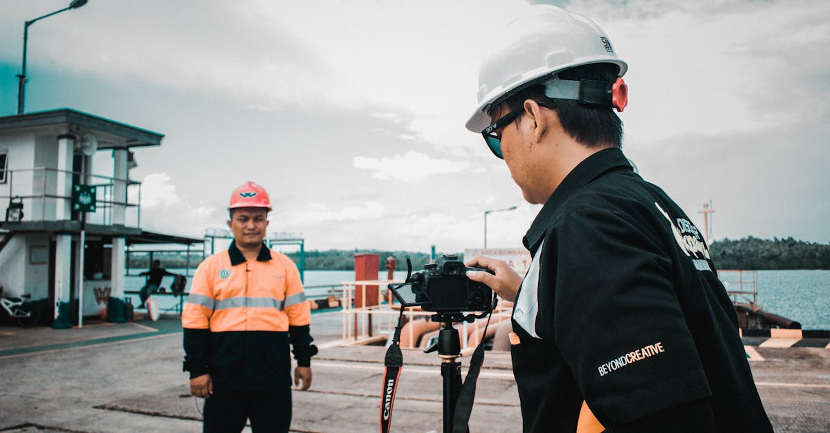 V粉卡实名账号：西安贴纸购买平台