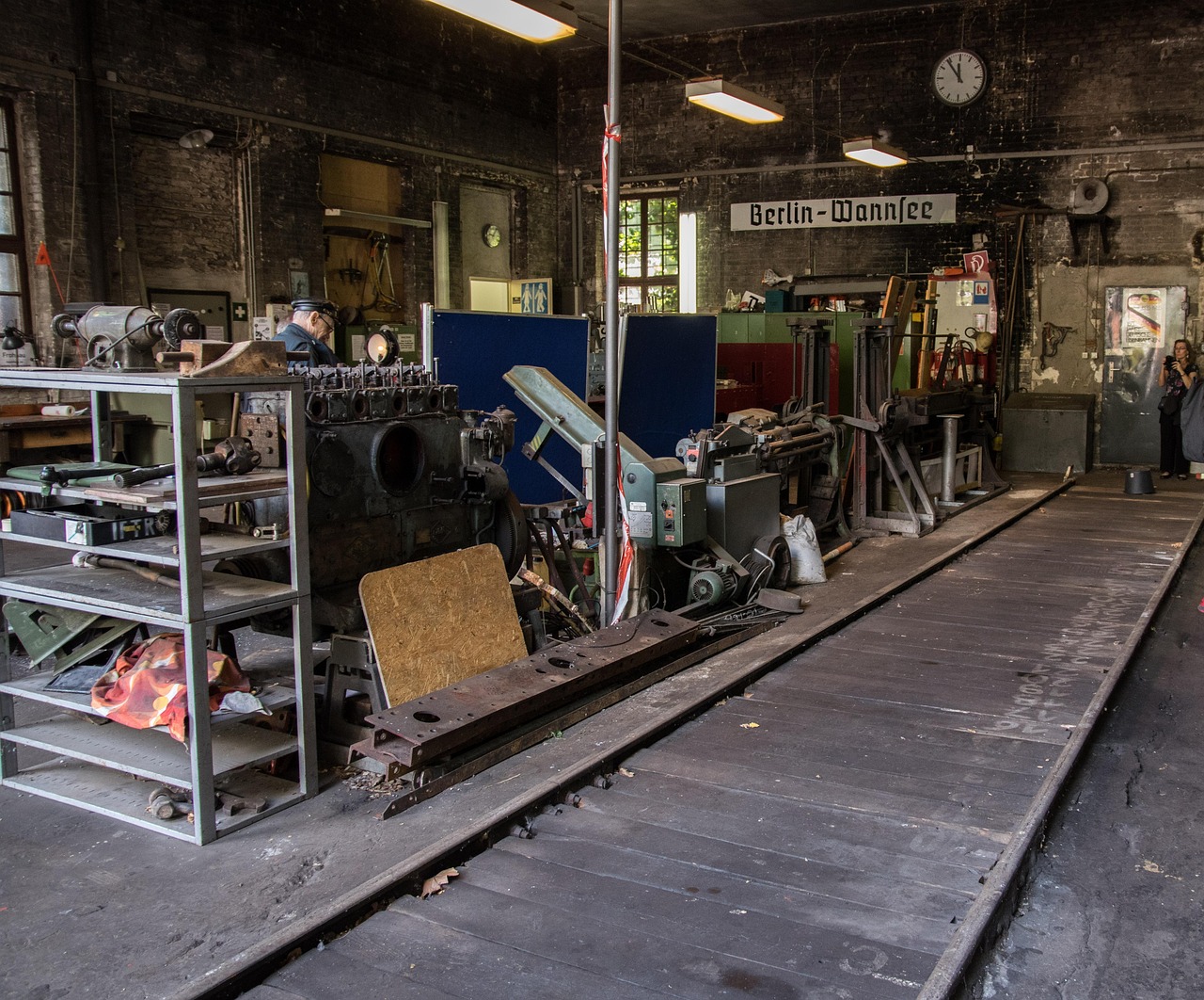 【程序搭建-送服务器】高阶版 | 带按钮-兑币机-USDT兑TRX 星耀剧场