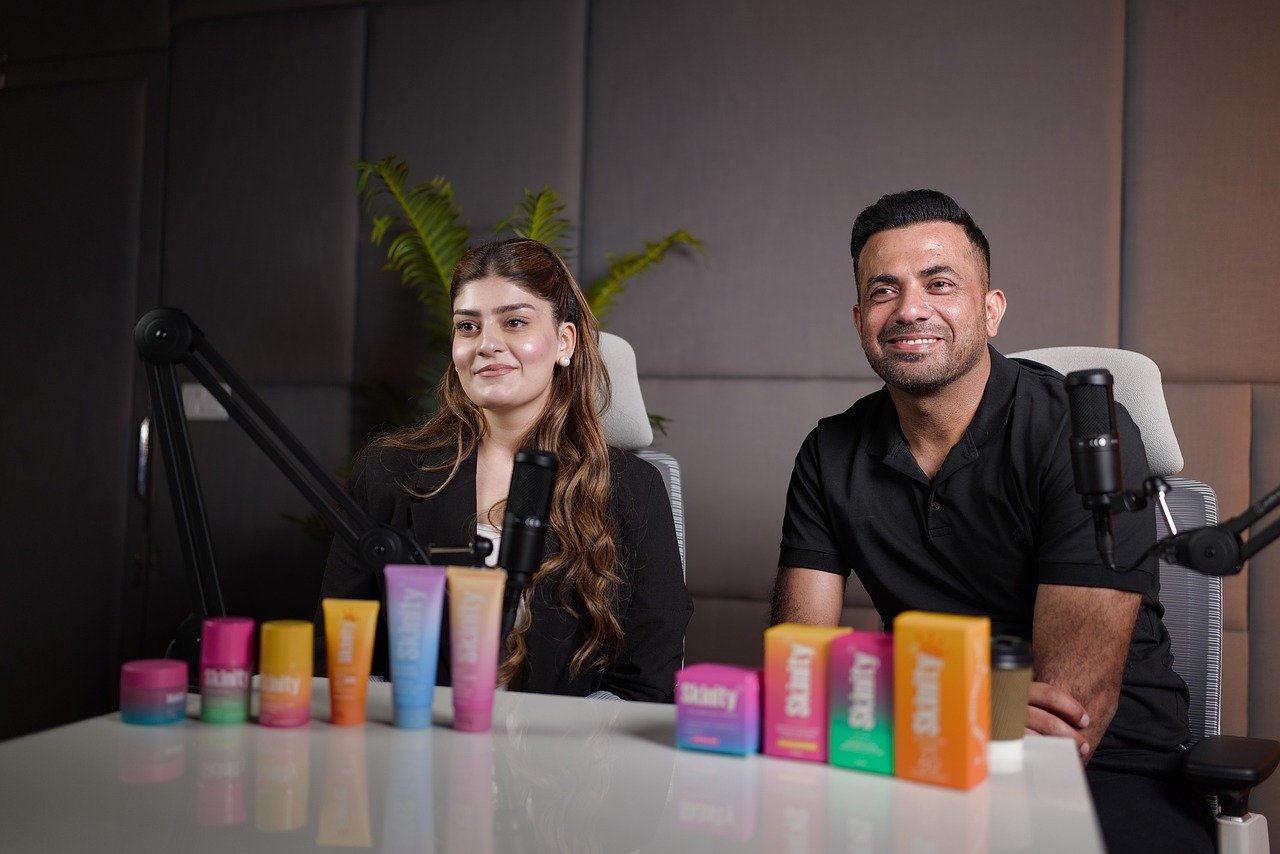 聚名网实名账号：物流平台开户费用明细